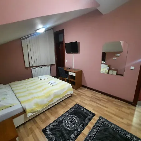 Szálloda Motel Italy 3*
